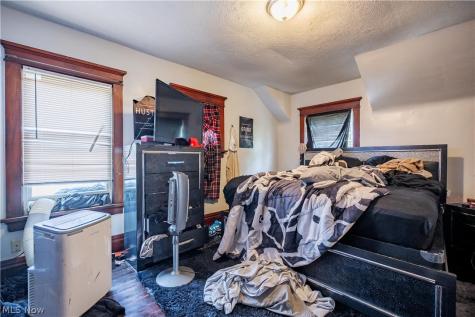 228 Para Avenue Akron OH 44305
