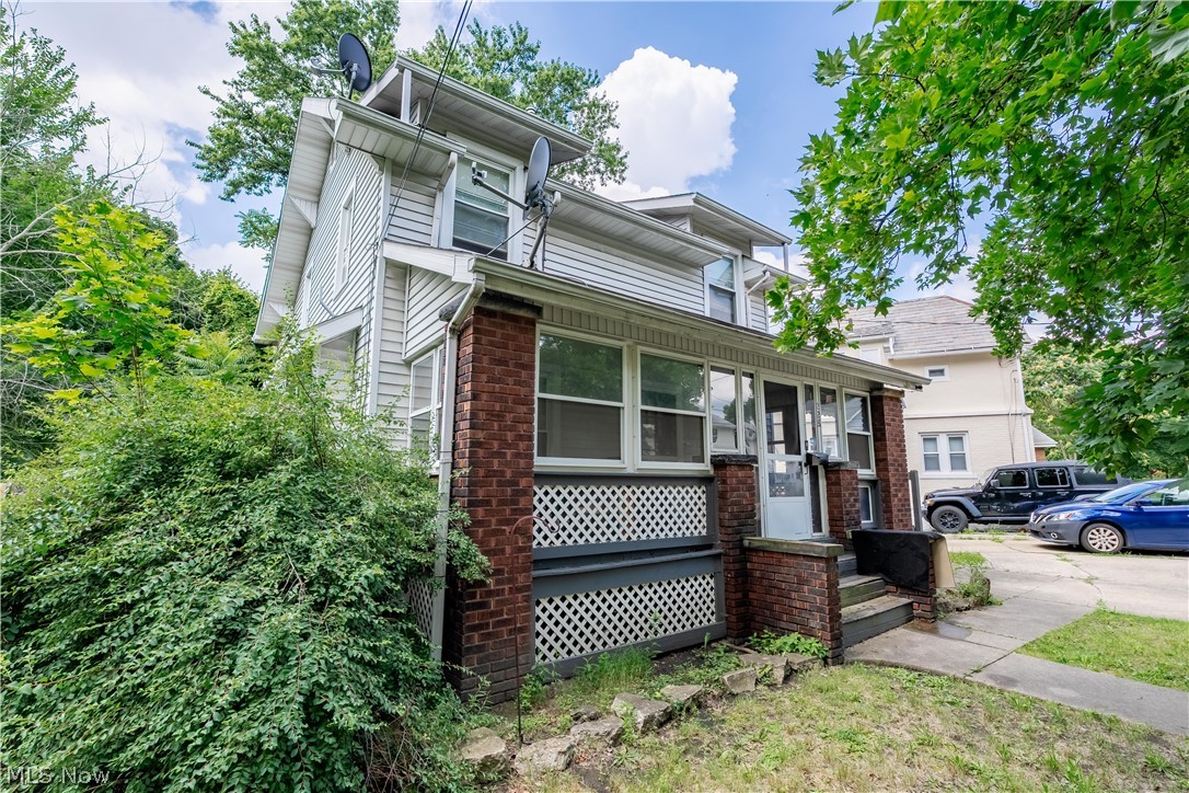 228 Para Avenue Akron OH 44305