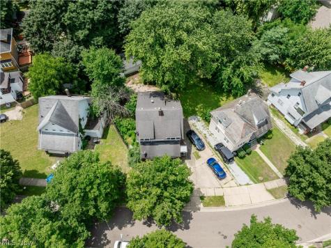 228 Para Avenue Akron OH 44305