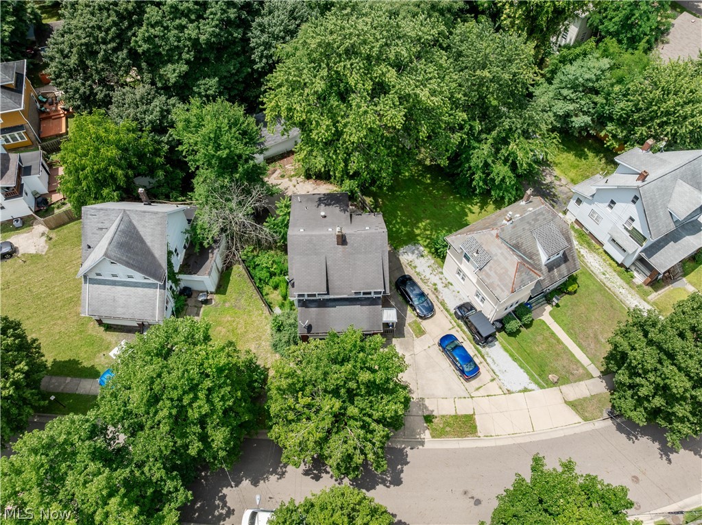 228 Para Avenue Akron OH 44305
