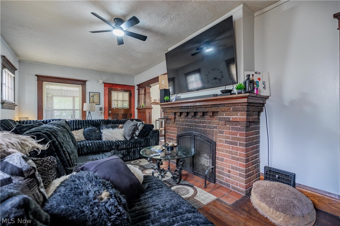 228 Para Avenue Akron OH 44305