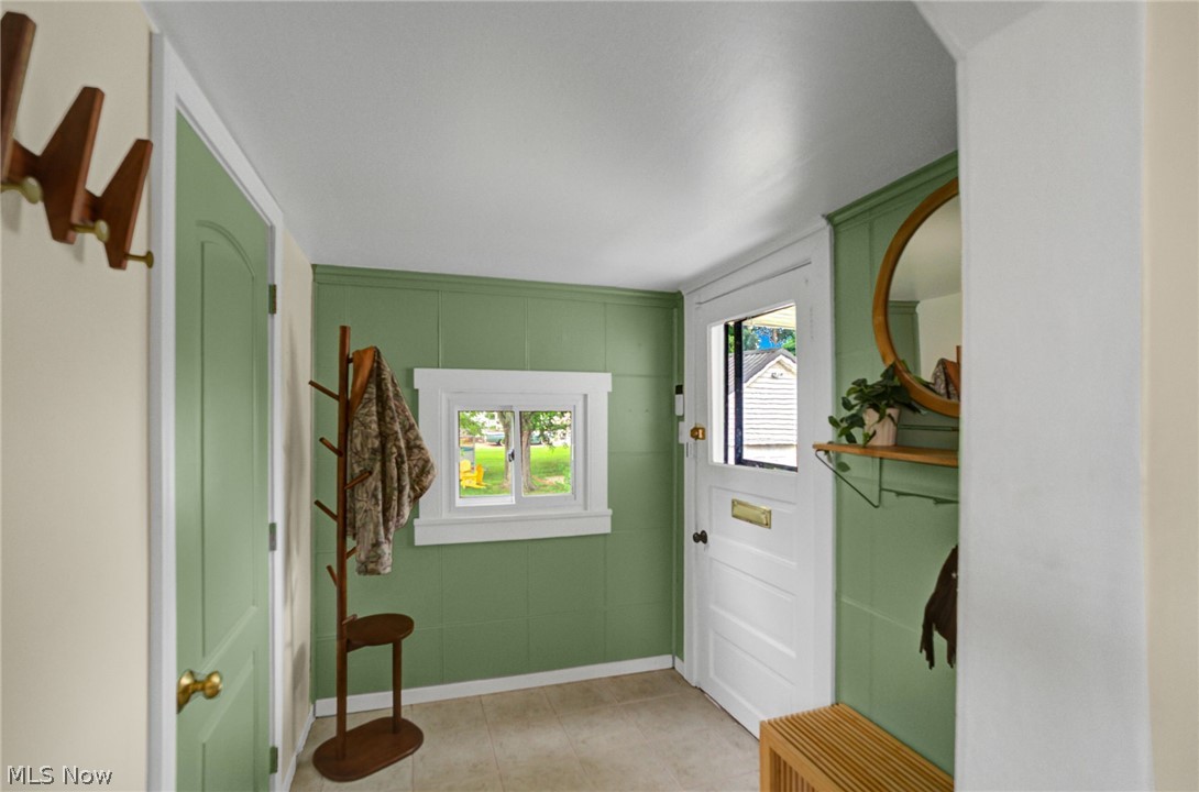 517 W Main Street Malvern OH 44644