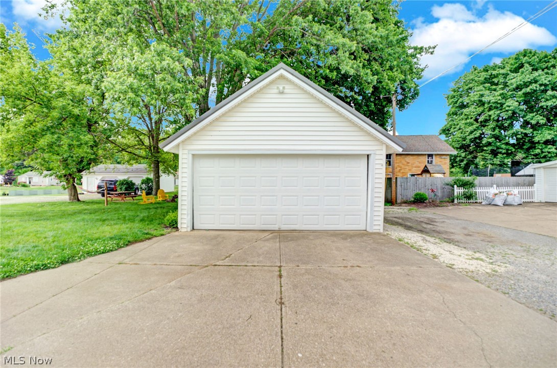 517 W Main Street Malvern OH 44644