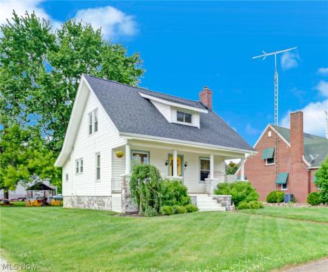 517 W Main Street Malvern OH 44644