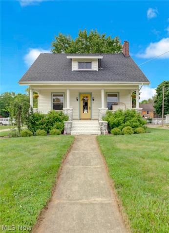 517 W Main Street Malvern OH 44644