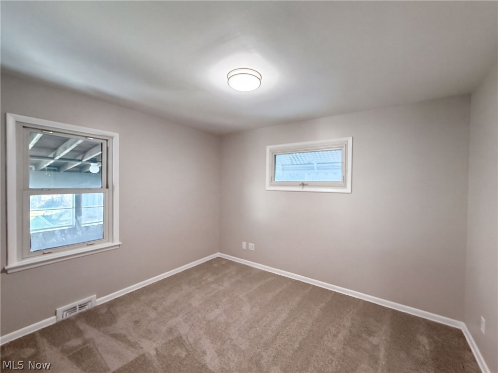 11301 Riveredge Drive Parma OH 44130
