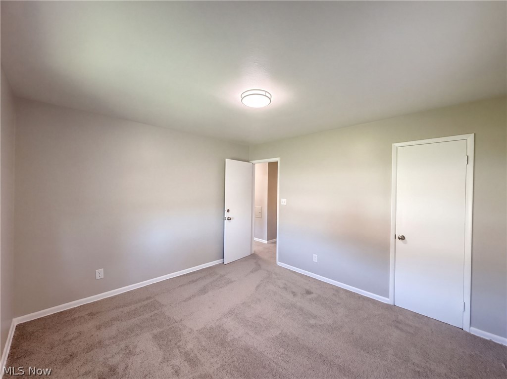 11301 Riveredge Drive Parma OH 44130
