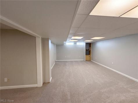 11301 Riveredge Drive Parma OH 44130