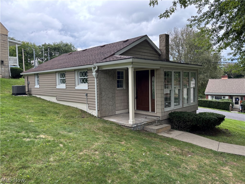 308 Carolina Avenue East Liverpool OH 43920