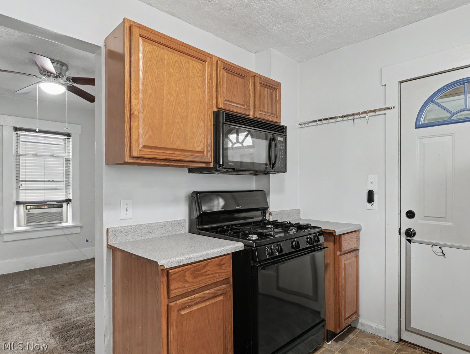 639 Broadway Street E Cuyahoga Falls OH 44221