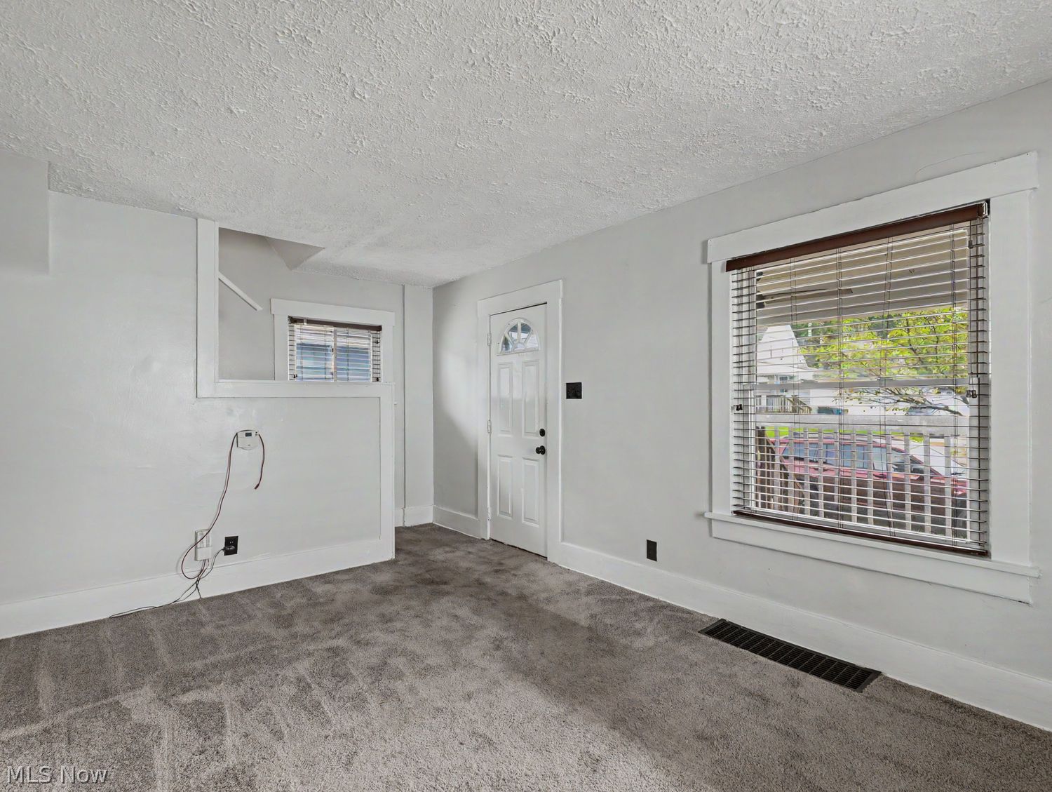 639 Broadway Street E Cuyahoga Falls OH 44221