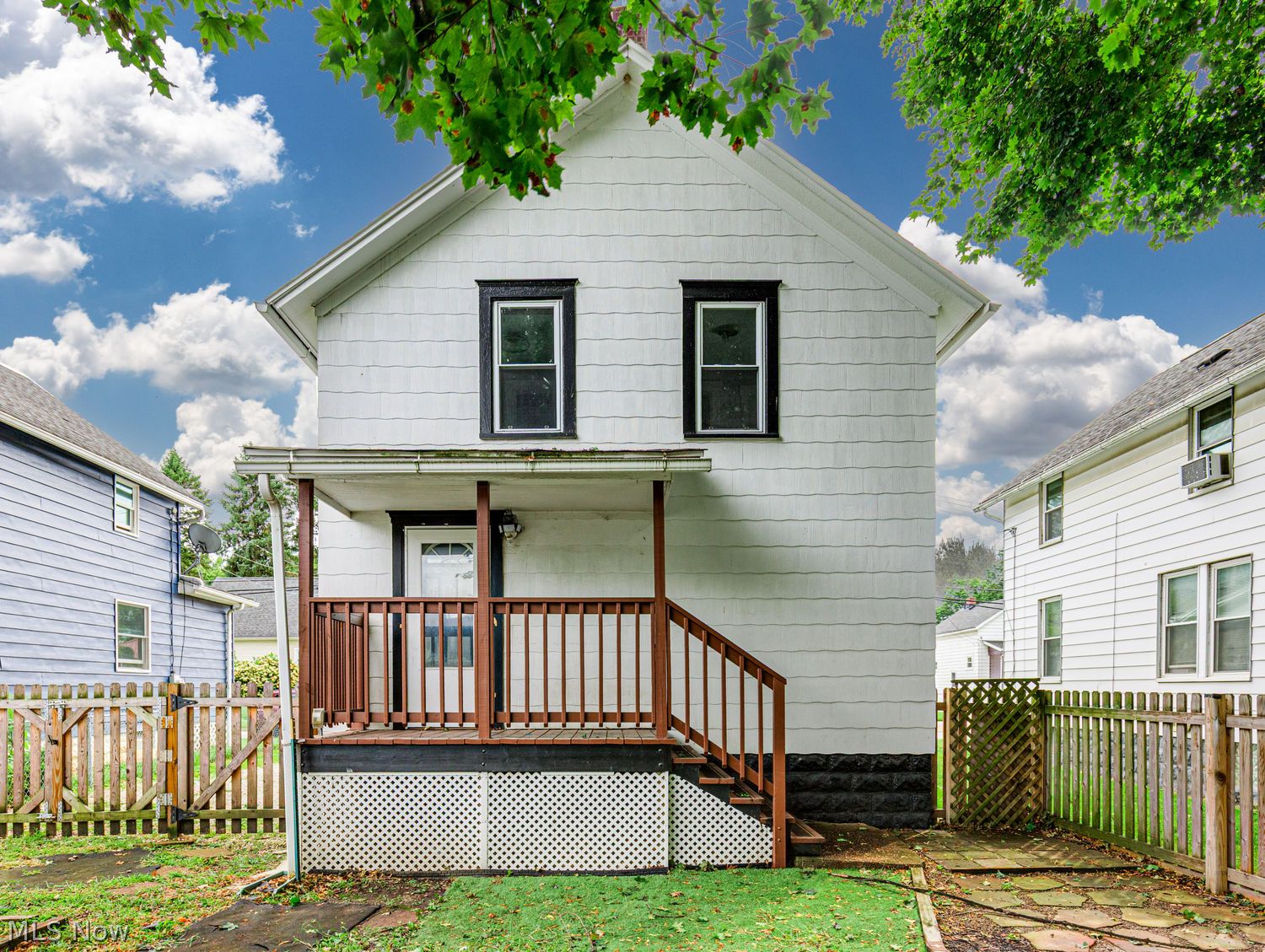 639 Broadway Street E Cuyahoga Falls OH 44221