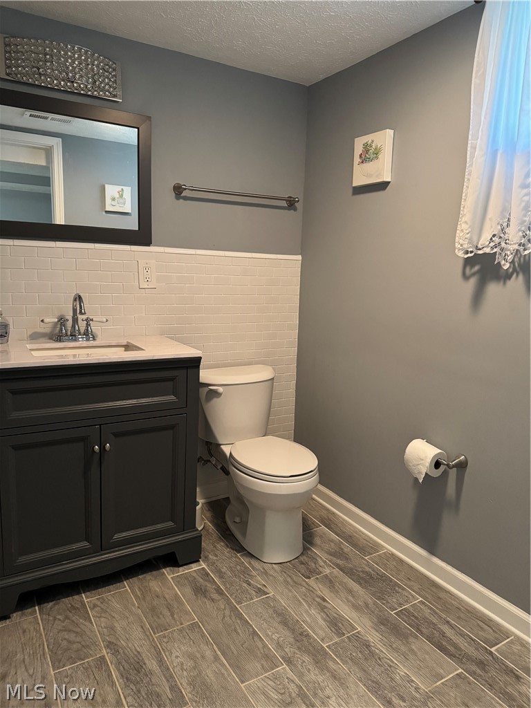 29331 Armadale Avenue Wickliffe OH 44092