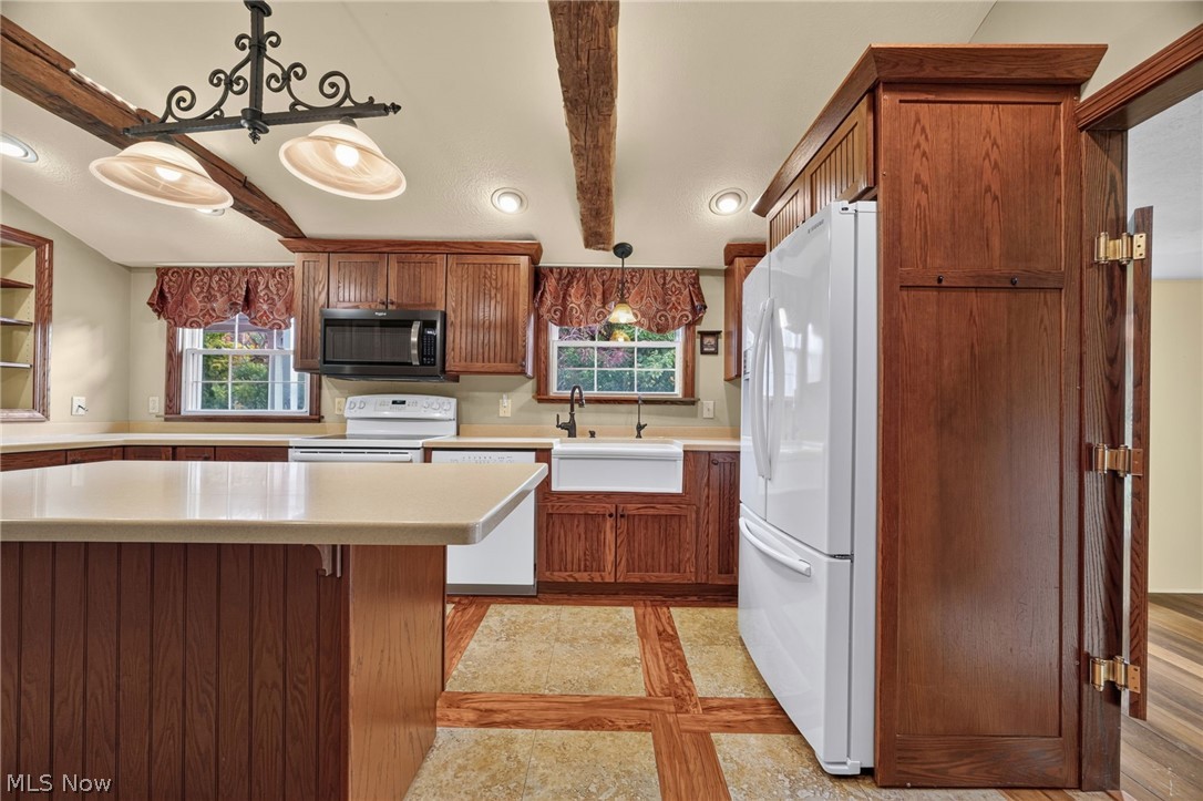 7165 Sidley Road Thompson OH 44086