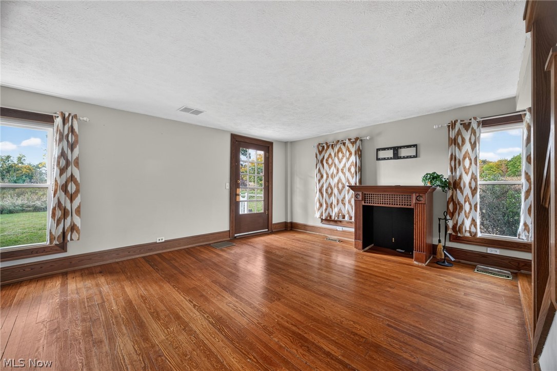 7165 Sidley Road Thompson OH 44086