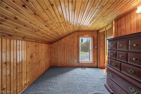 7165 Sidley Road Thompson OH 44086