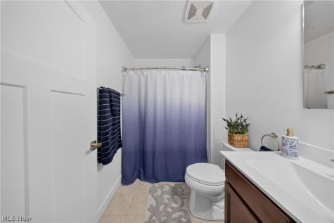 1474 Jude Avenue Streetsboro OH 44241