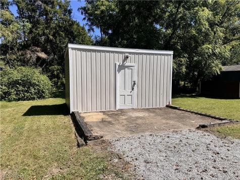301 Bell Street Barberton OH 44203