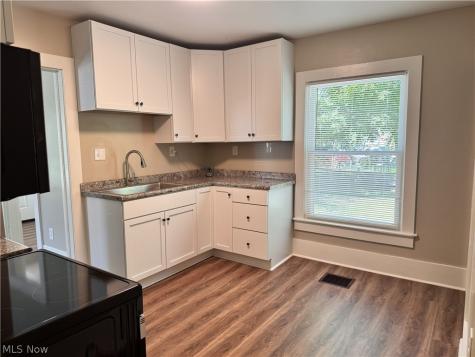 301 Bell Street Barberton OH 44203