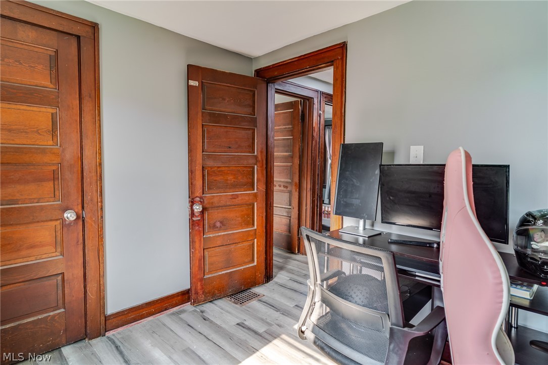 422 Reed Avenue Akron OH 44301
