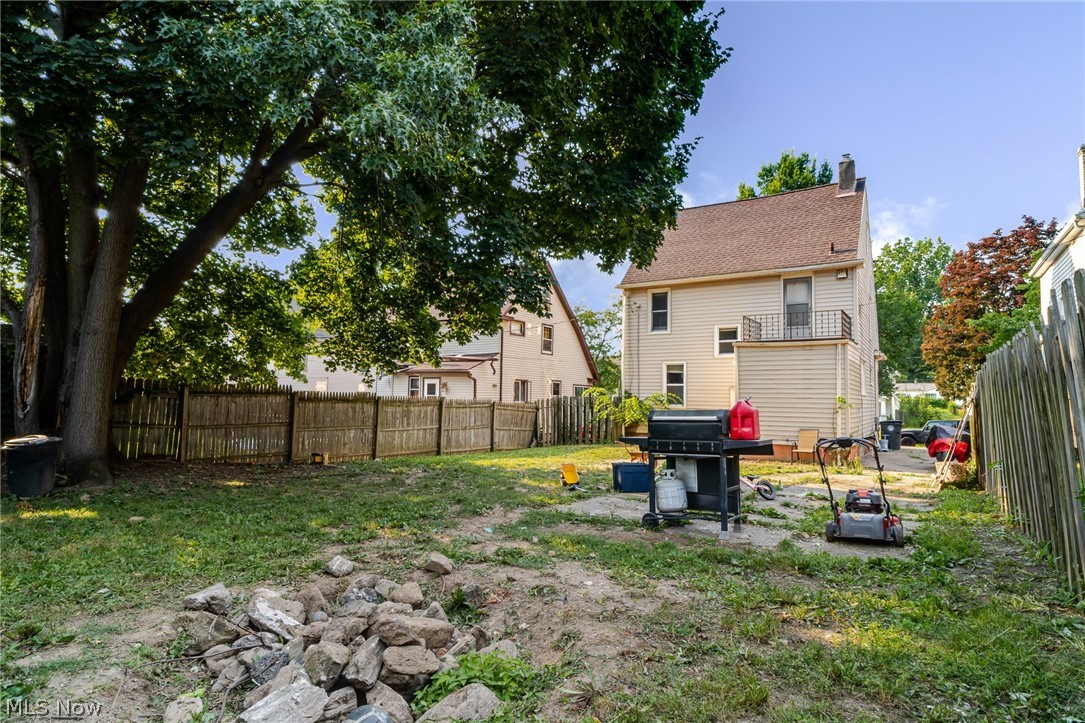 422 Reed Avenue Akron OH 44301