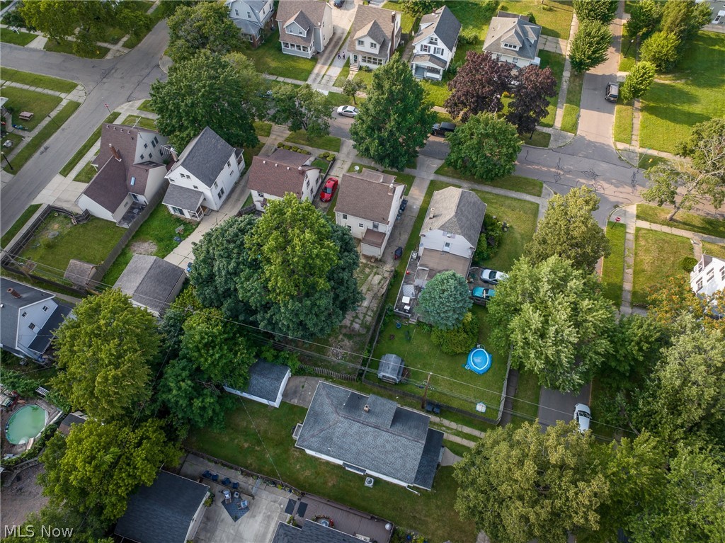 422 Reed Avenue Akron OH 44301