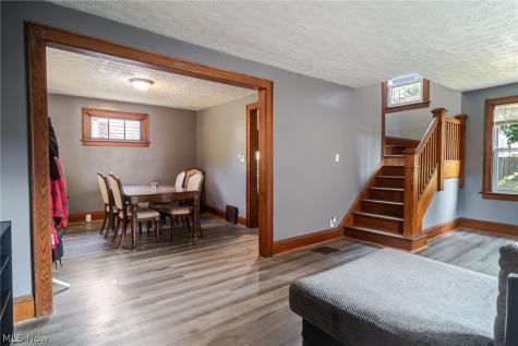 422 Reed Avenue Akron OH 44301