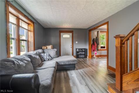 422 Reed Avenue Akron OH 44301