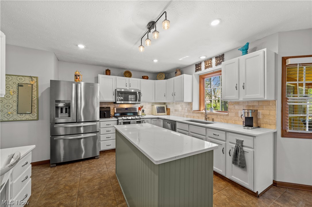 35295 Livingston Drive Avon OH 44011