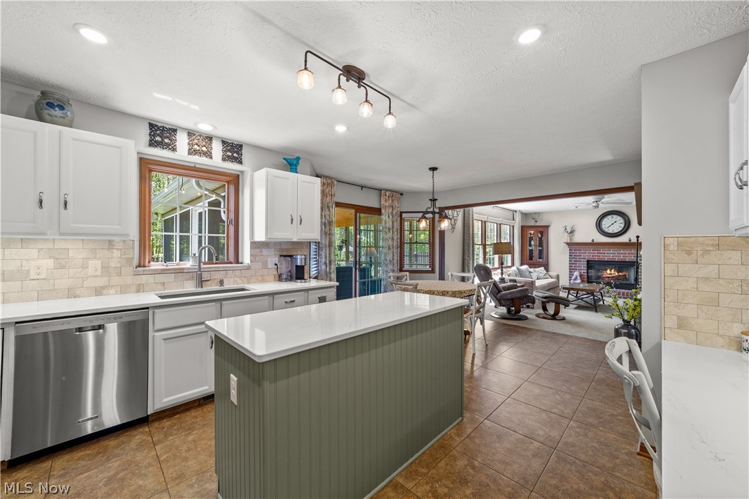 35295 Livingston Drive Avon OH 44011