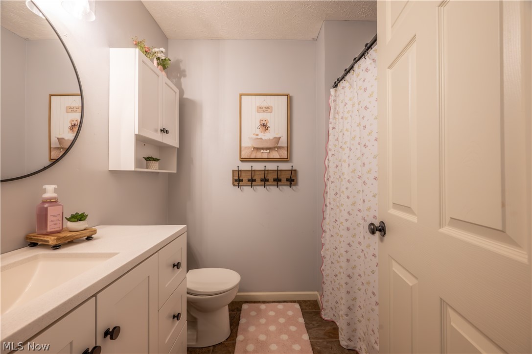 128 Southdale Boulevard Cortland OH 44410