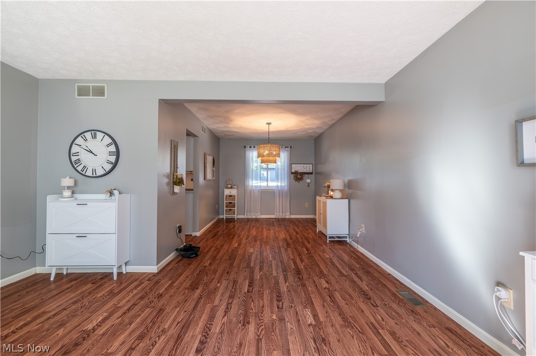 128 Southdale Boulevard Cortland OH 44410