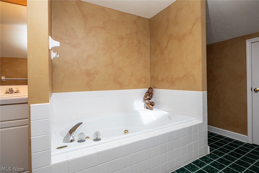 1200 S 16th Street Coshocton OH 43812