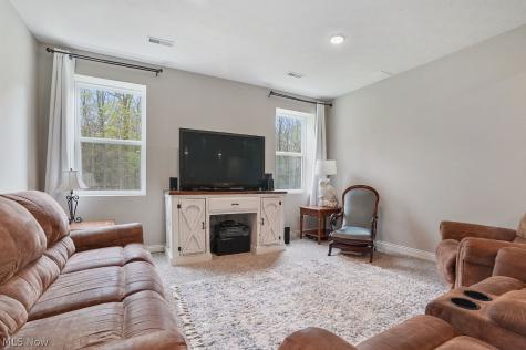 4516 Chaseline Ridge Brunswick OH 44212