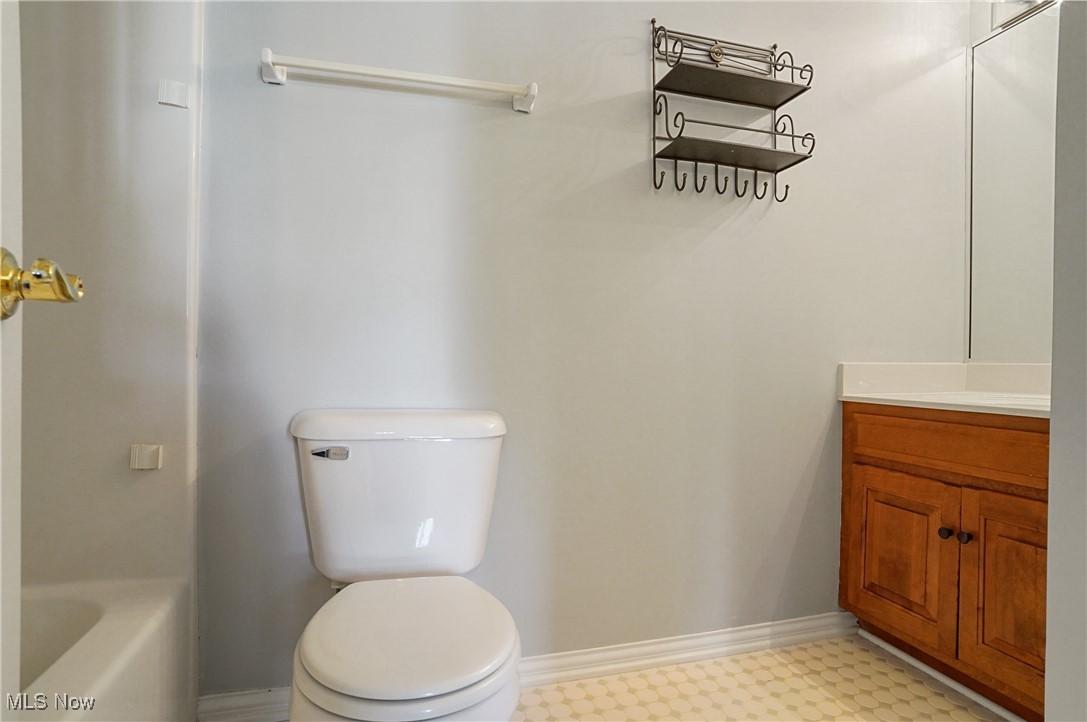 12 Tanager Drive Hudson OH 44236