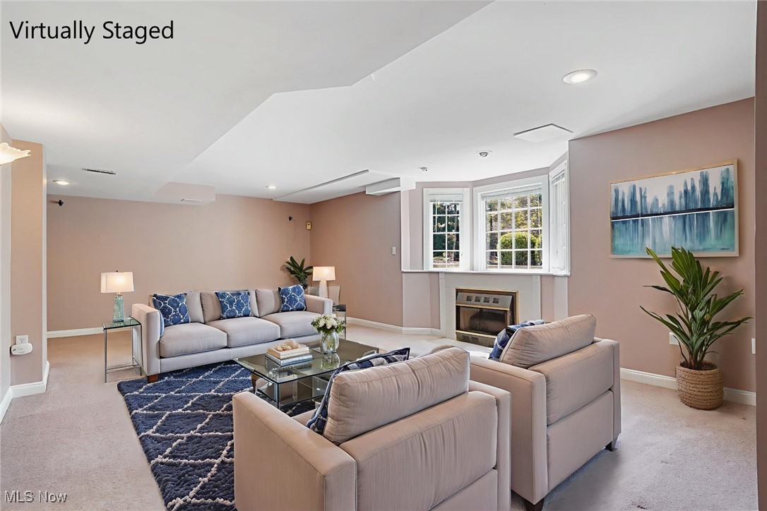 12 Tanager Drive Hudson OH 44236