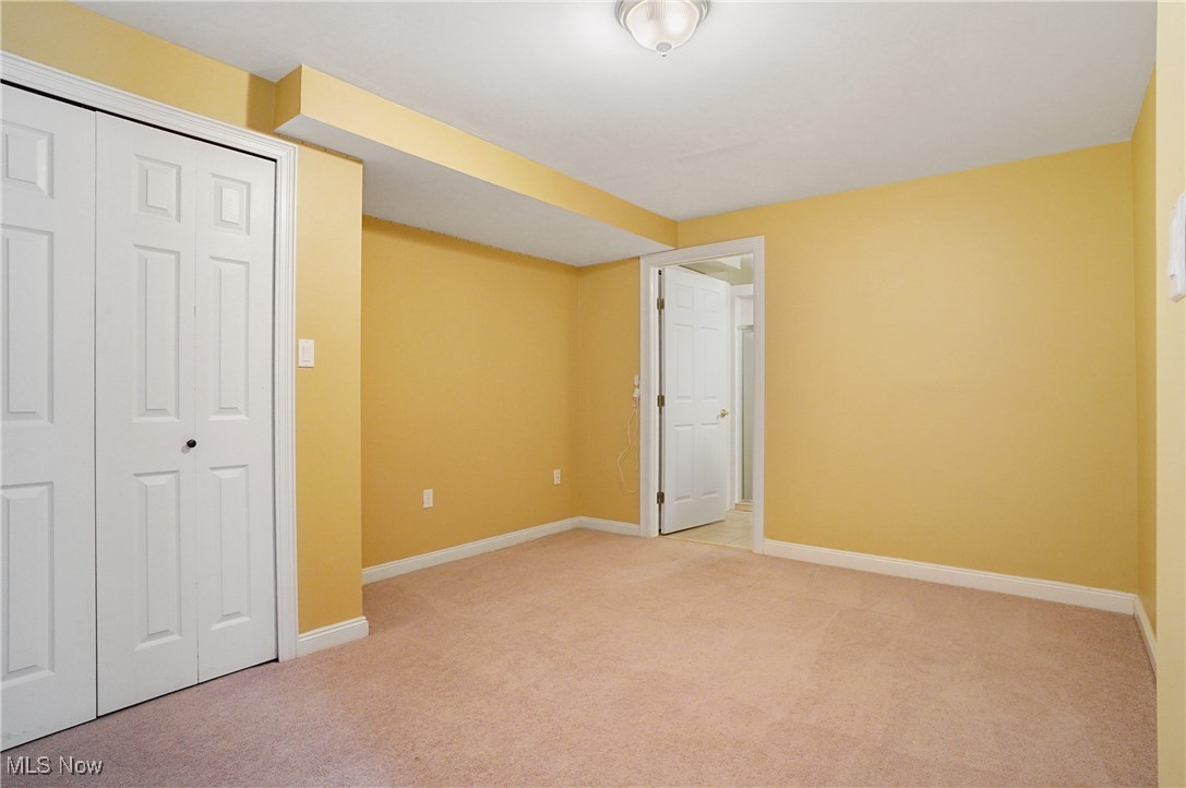 12 Tanager Drive Hudson OH 44236