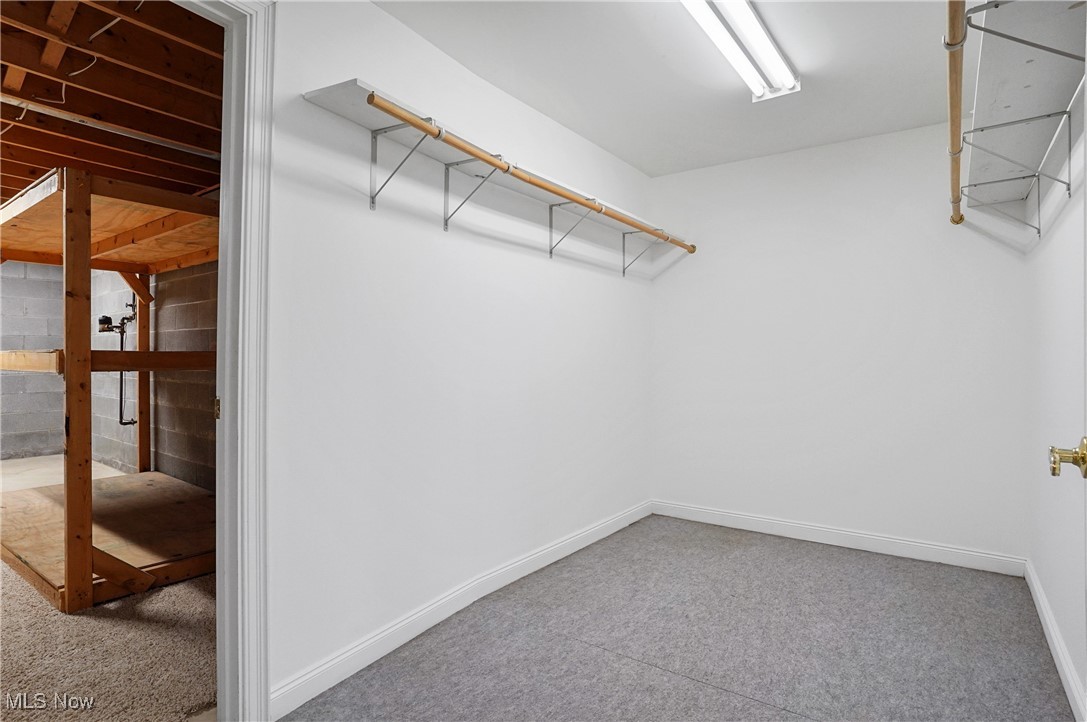 12 Tanager Drive Hudson OH 44236