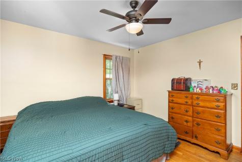 1739 W 11th Street Lorain OH 44052