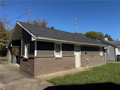 3203 Mcguffey Road Youngstown OH 44505