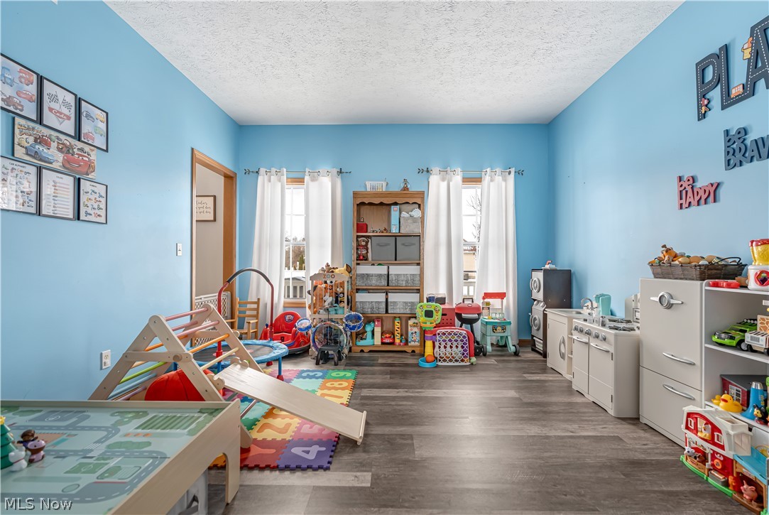 114 Hemlock Avenue Waynesburg OH 44688