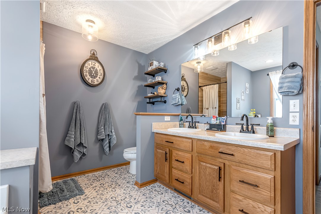 114 Hemlock Avenue Waynesburg OH 44688