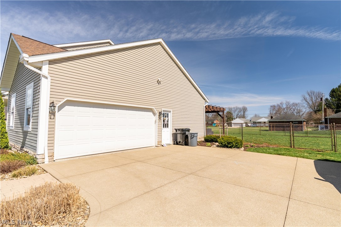 114 Hemlock Avenue Waynesburg OH 44688