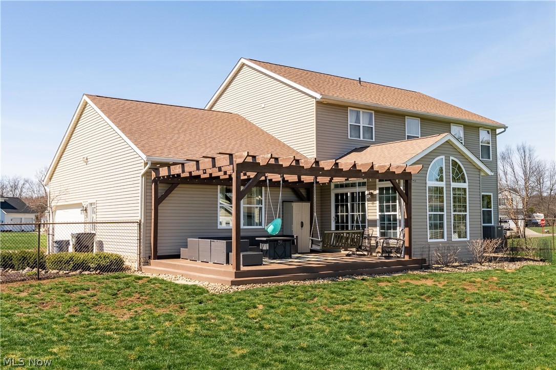 114 Hemlock Avenue Waynesburg OH 44688