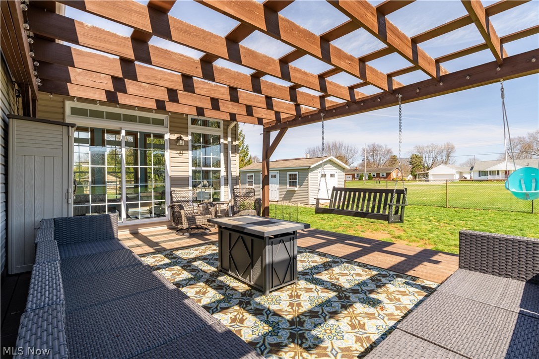 114 Hemlock Avenue Waynesburg OH 44688
