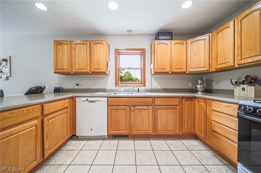 8090 County Road 318 Shreve OH 44676