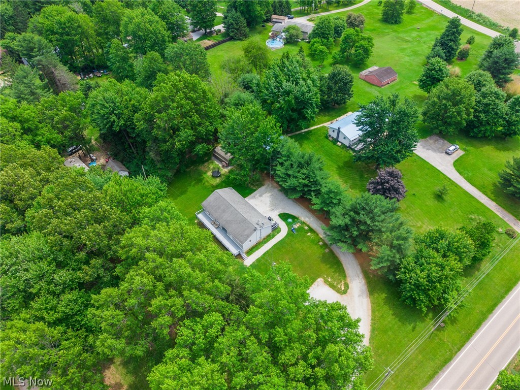 8090 County Road 318 Shreve OH 44676
