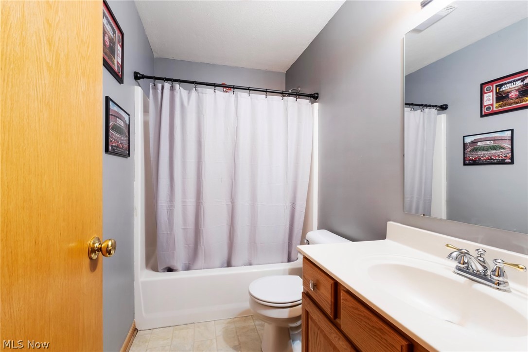 49510 Woodland Drive East Liverpool OH 43920