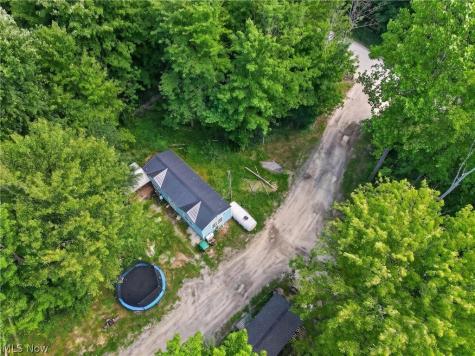 6737 Beckwith Road Pierpont OH 44082