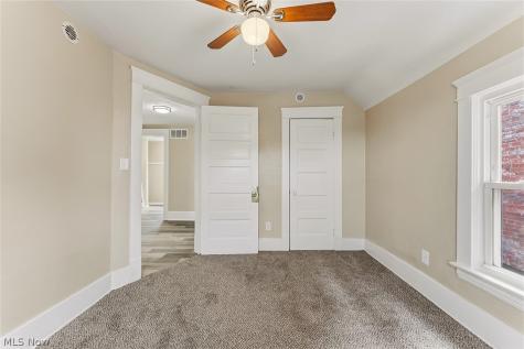 2217 Broadway Lorain OH 44052